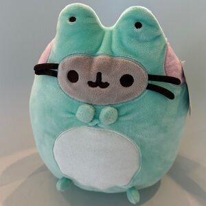 Pusheen enchanted frog plush